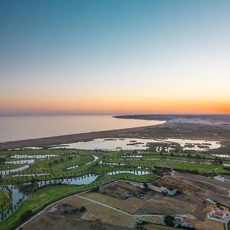 度假居 Townhouse Varadero By Algarve Vacation *